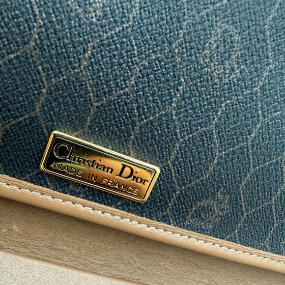 Christian Dior vintage honeycomb shoulder bag…🔥🔥 - Picture 8 of 15